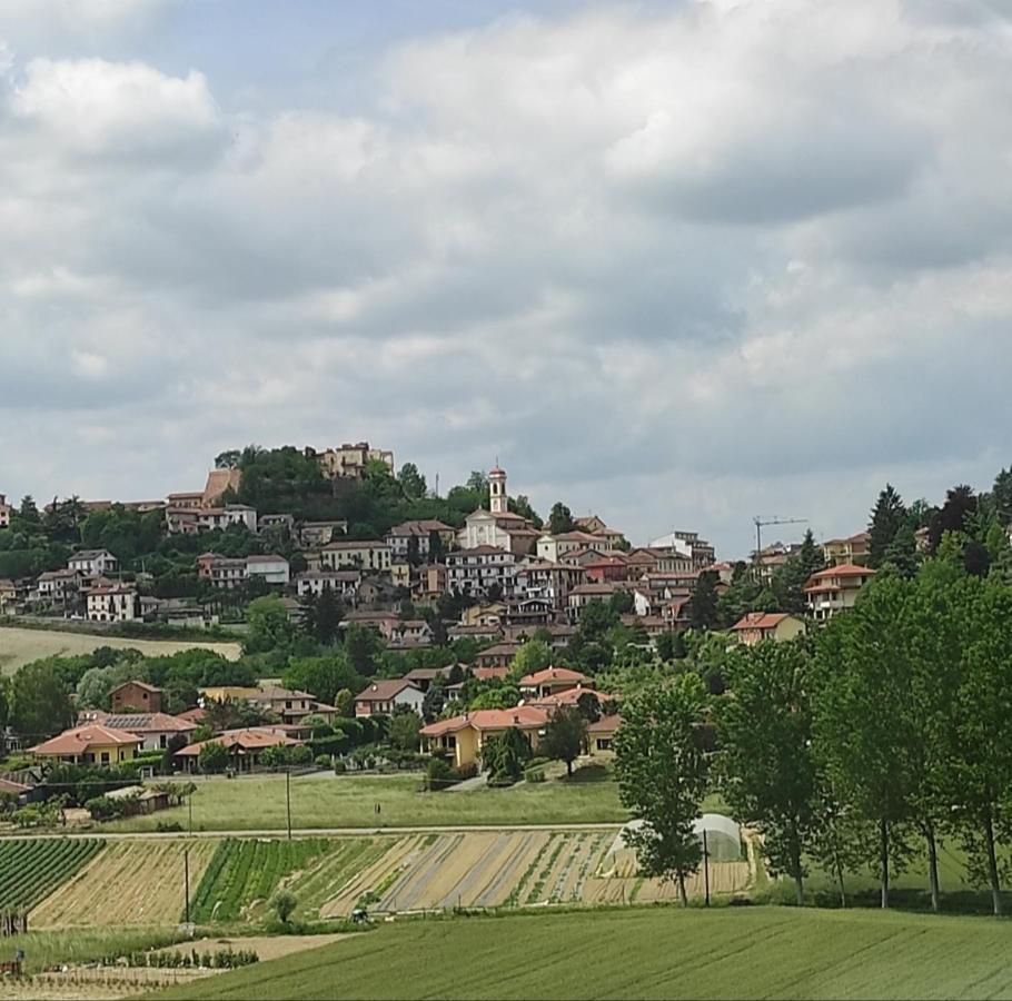 Oasi Del Monferrato - Appartamento Rosso Mombercelli Exterior photo